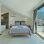 Detached With Private Pool In Oeluedeniz, וילה *