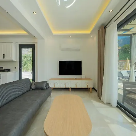 Detached With Private Pool In Oeluedeniz, Villa Fethiye