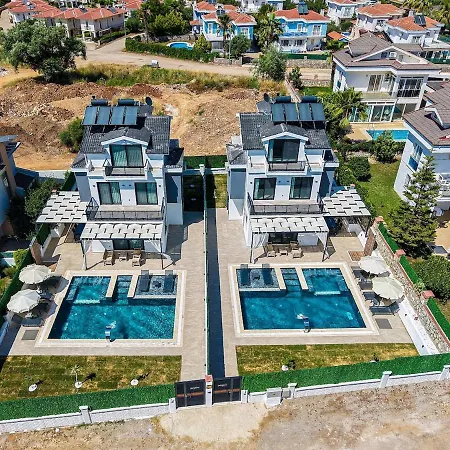 Villa Detached With Private Pool In Oeluedeniz,