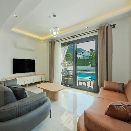 Villa Detached With Private Pool In ölüdeniz, *
